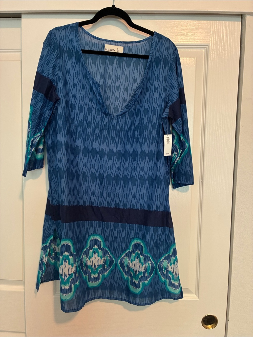 Old‎ Navy Blue and Teal Printed V-Neck Tunic